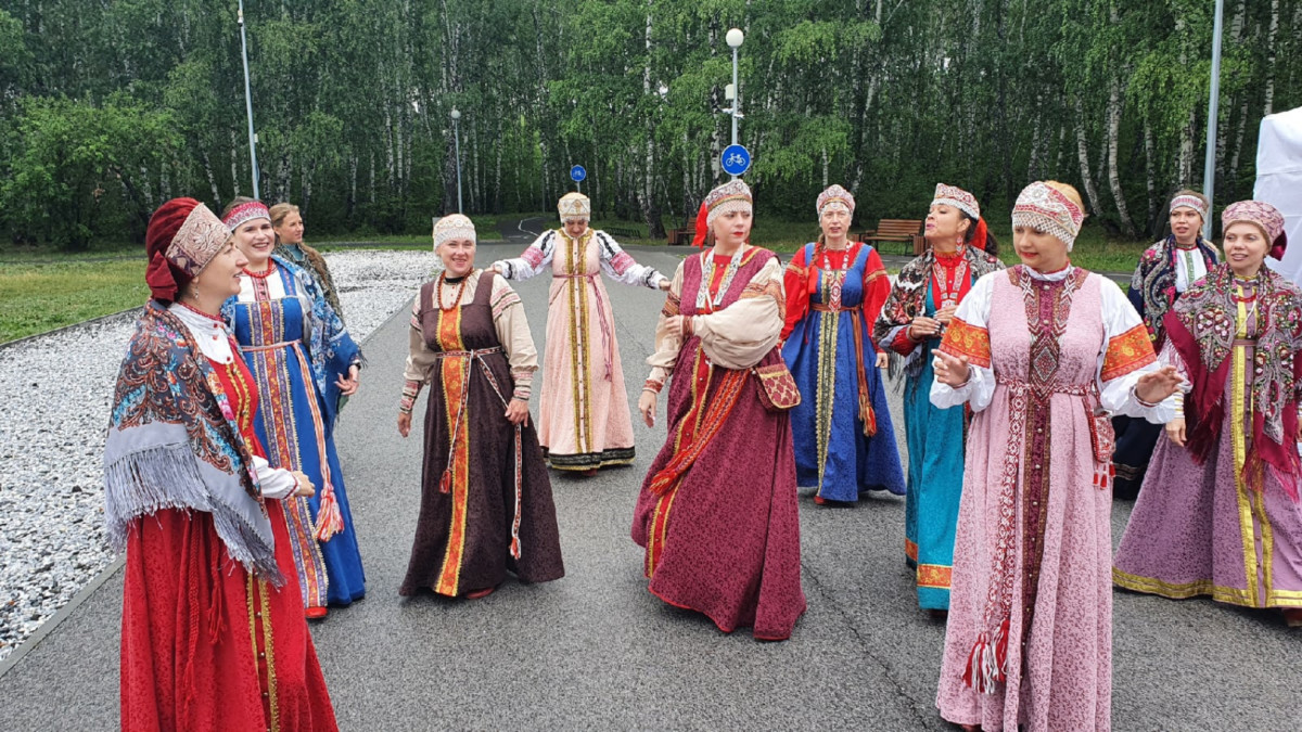 I региональный фольклорный фестиваль «Покрова на Неве»
