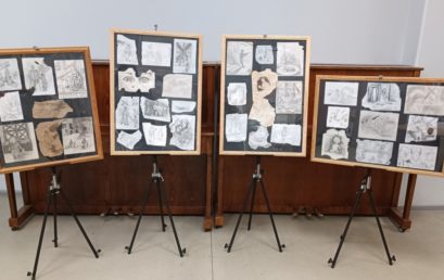 Выставка работ в рамках историко-мемориального проекта «Детям блокады посвящается»