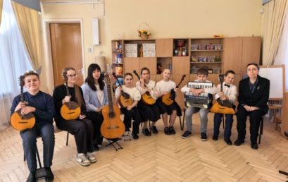 Концерт «Звучат народные инструменты» в детском саду № 35